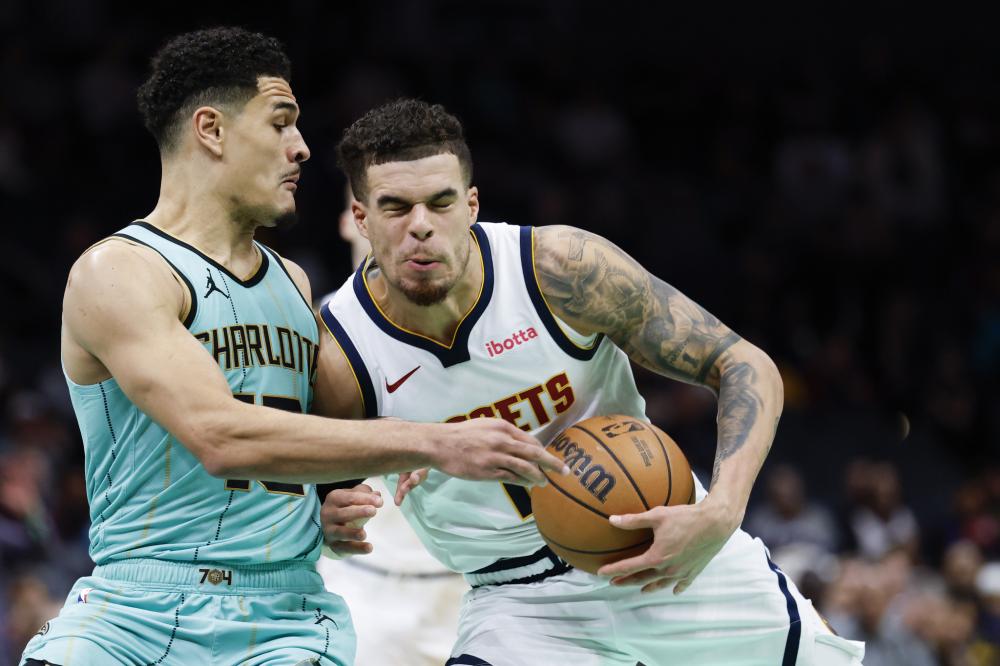 对手在中场 对手在中场