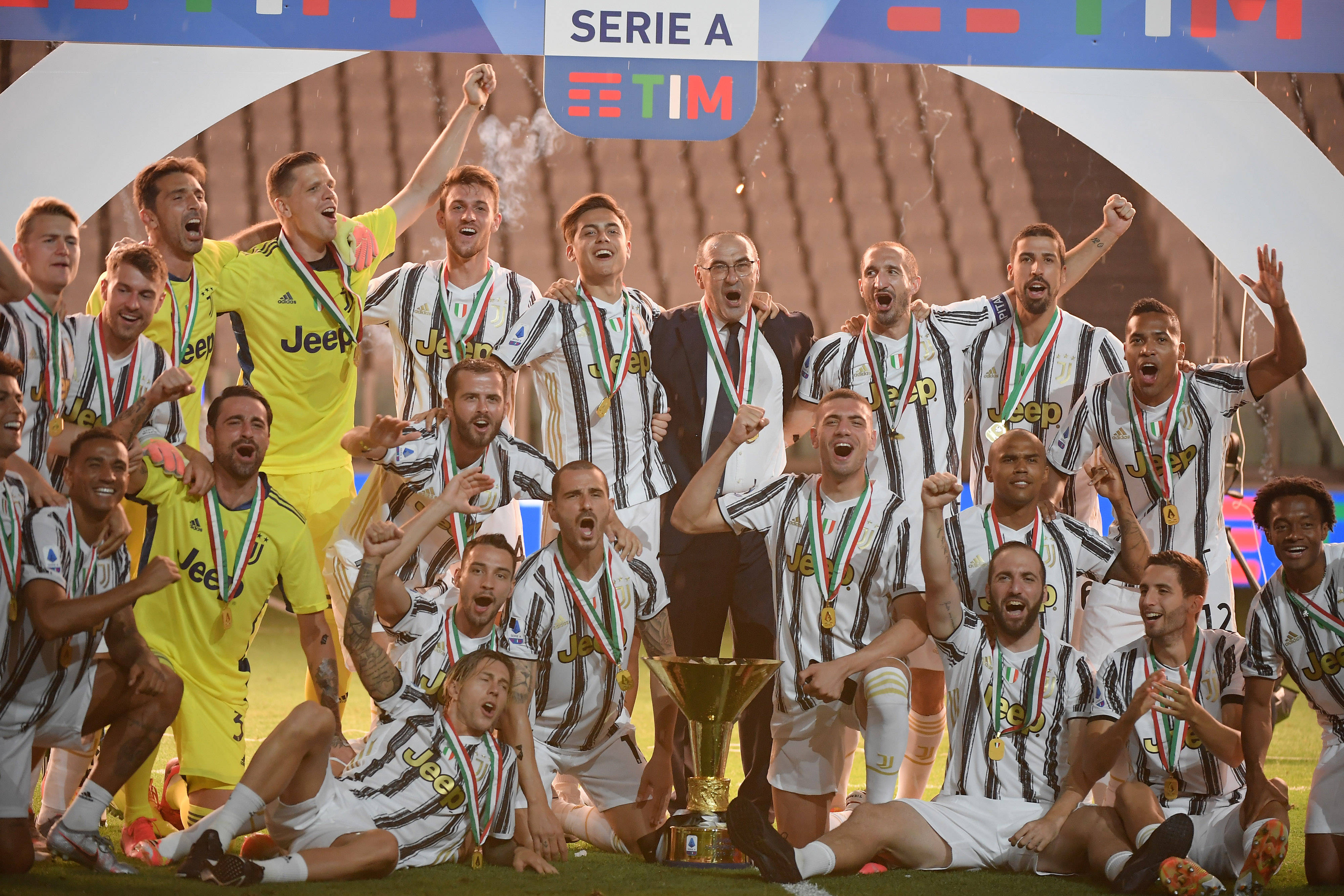 篮板控制同 篮板控制同