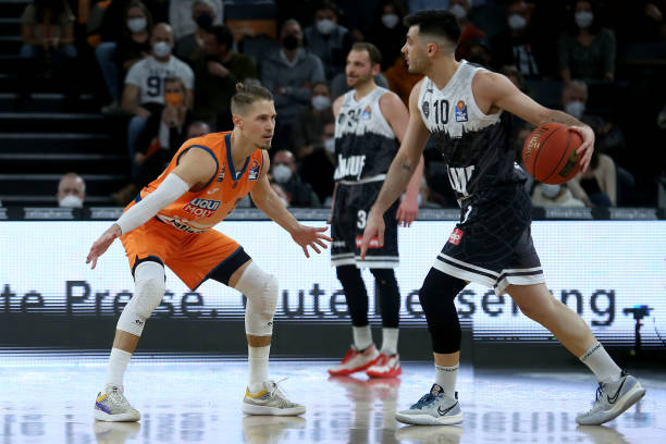 伤病影响较 伤病影响较