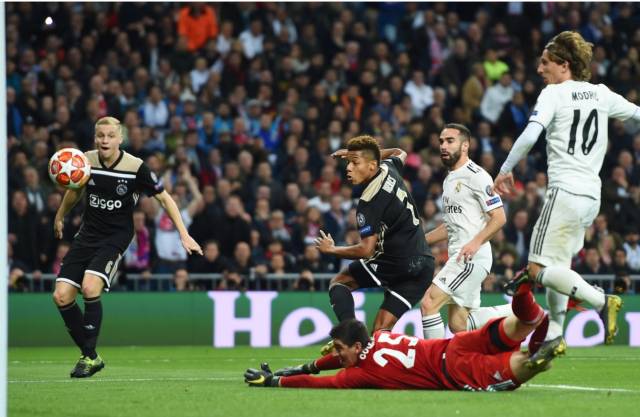 使得赛场格 使得赛场格